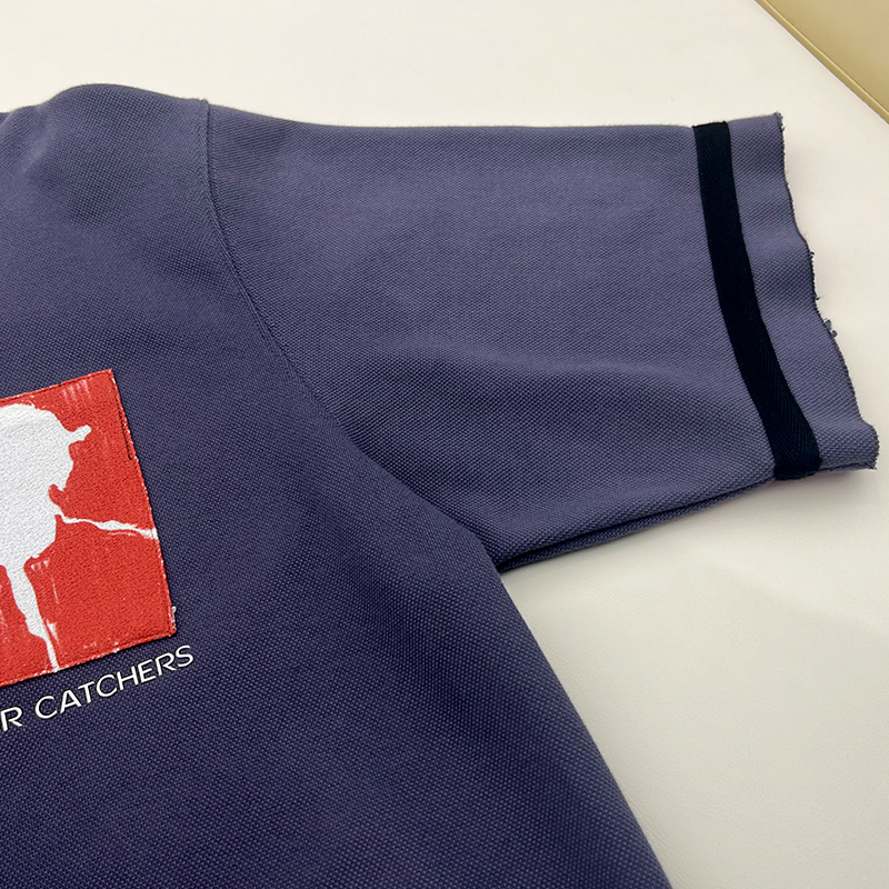 hongfeng offers vintage t shirts men with trendy custom sticker pattern designs.